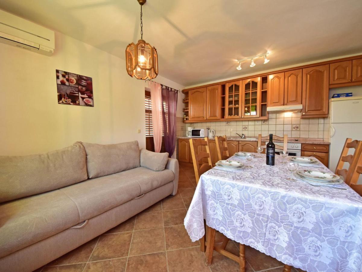 Apartment Villa Karolina By Interhome Opric Dış mekan fotoğraf